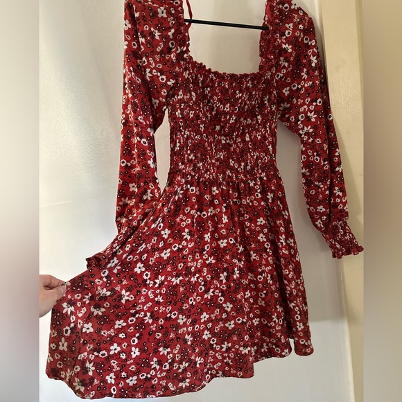 Flower sundress - Picture 2 of 6